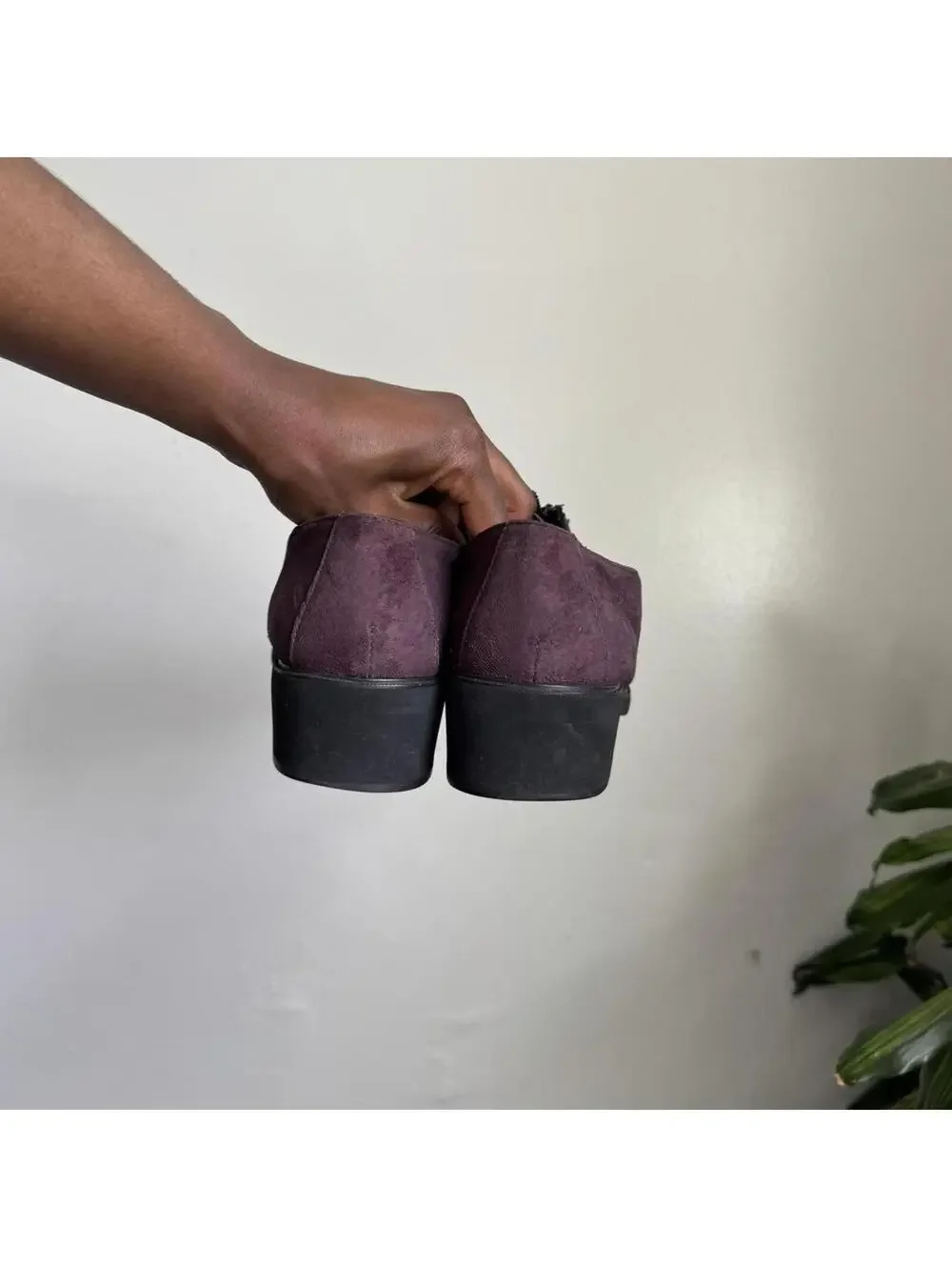 Vintage‎ 90s Hush Puppies Plum Suede Front-Zip Loafers size 8